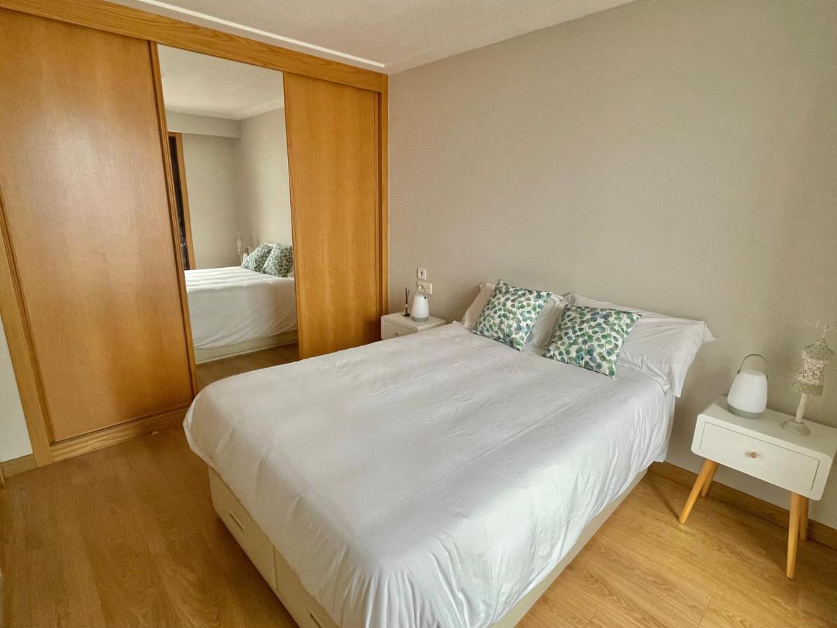 Estudio Centrico 1 Con Terraza Y Parking Privado Ourense Exterior photo