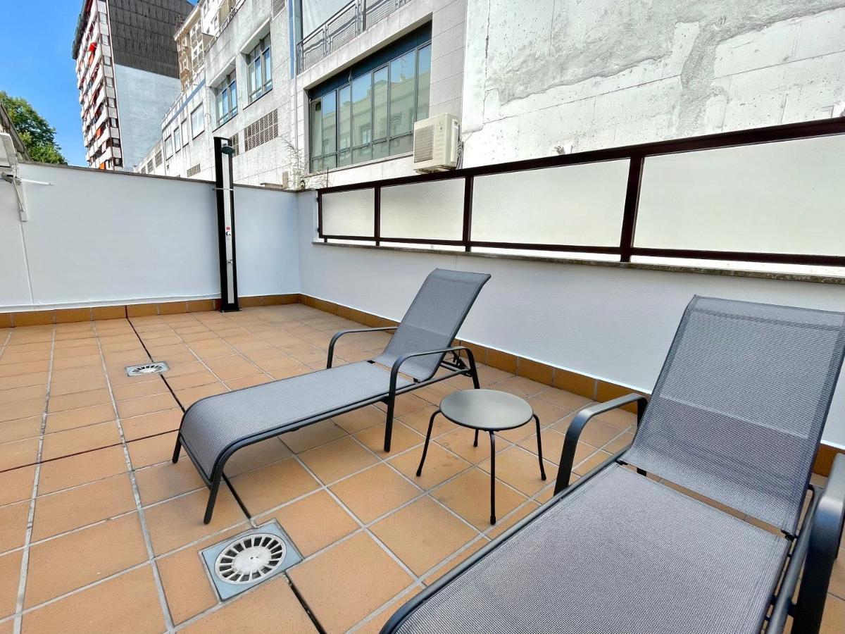Estudio Centrico 1 Con Terraza Y Parking Privado Ourense Exterior photo